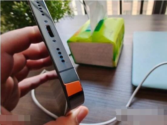 iphone13promax远峰蓝为什么会掉色？iphone13promax远峰蓝掉色问题介绍